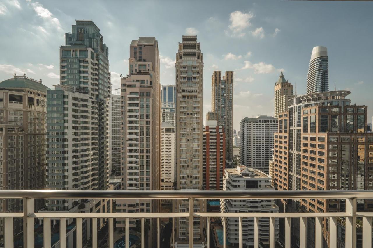 Urbana Langsuan Hotel Bangkok Exterior photo